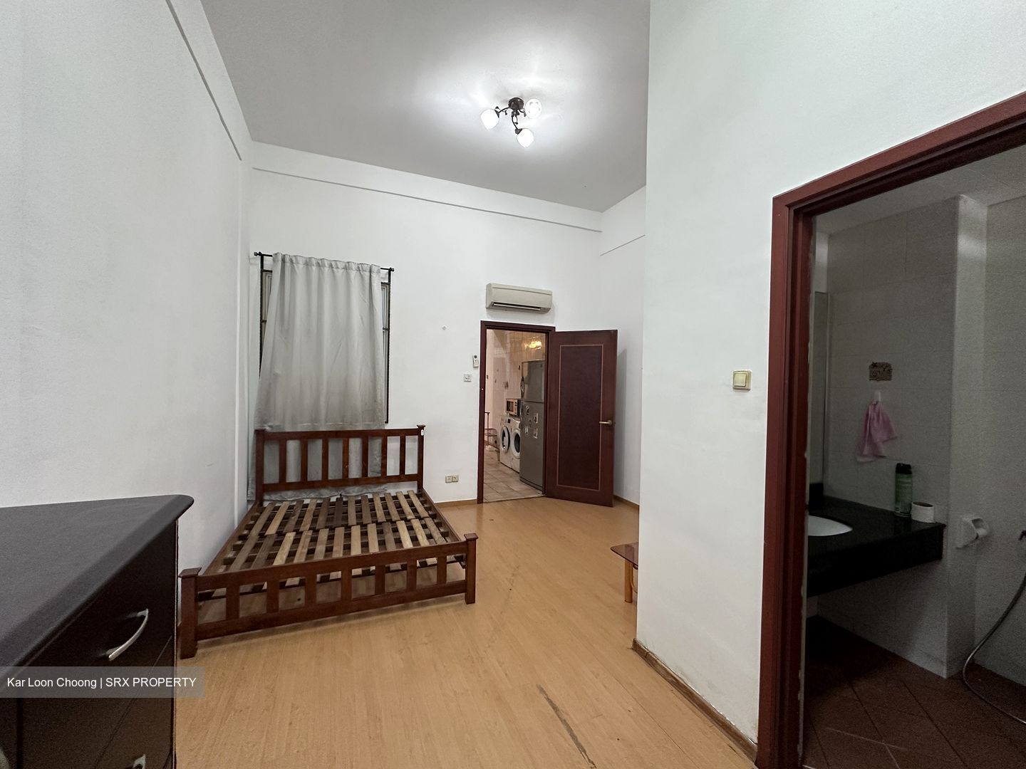 Sunshine Lodge (D19), Apartment #486086421